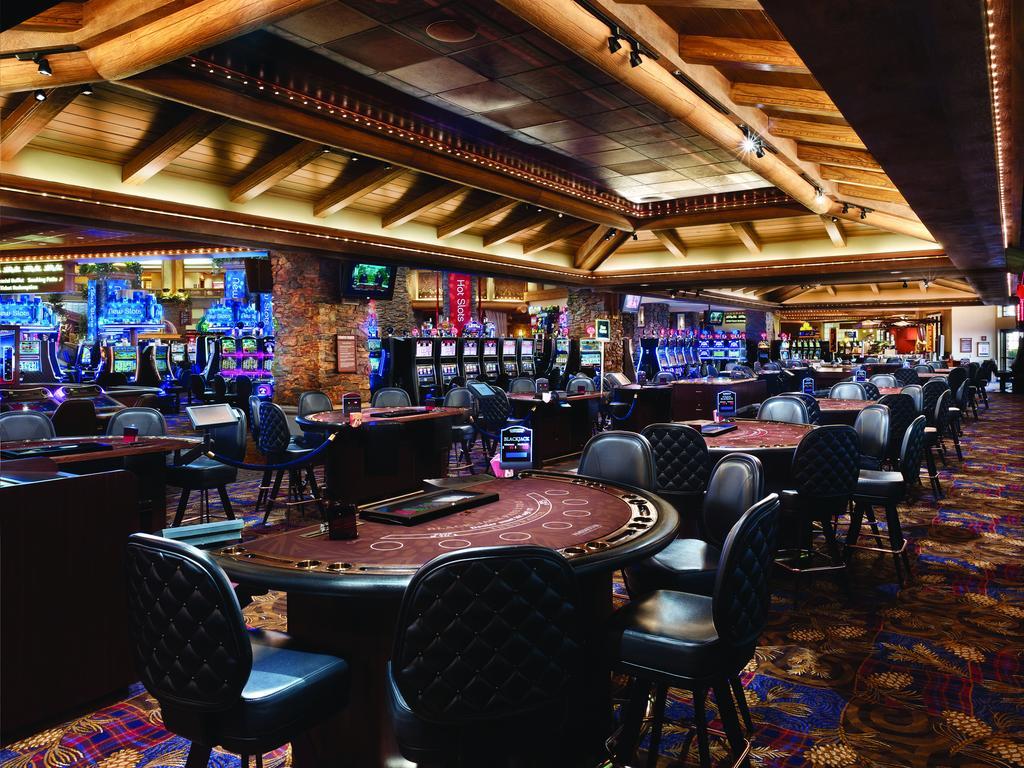 Ameristar Casino Black Hawk Exteriör bild